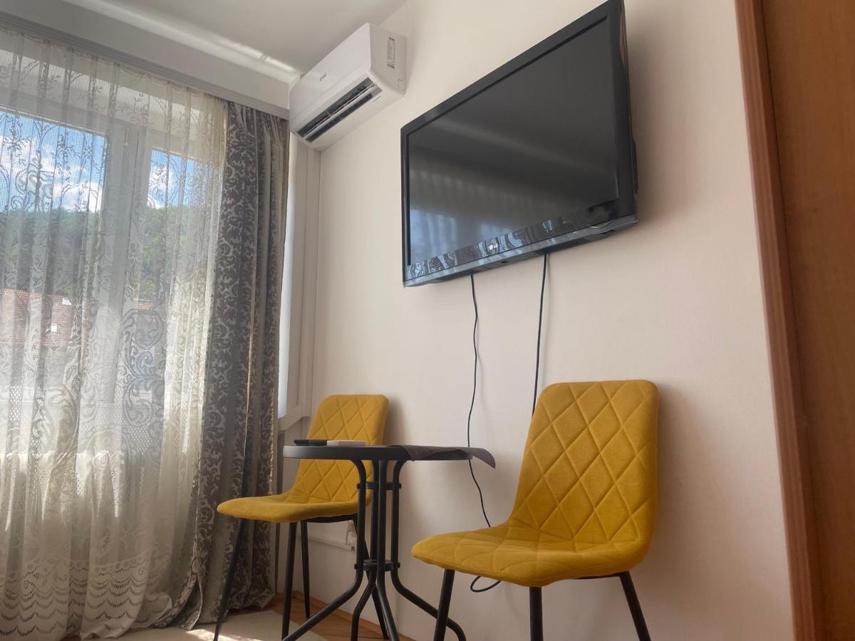 זניקה Studio Apartman Centar מראה חיצוני תמונה