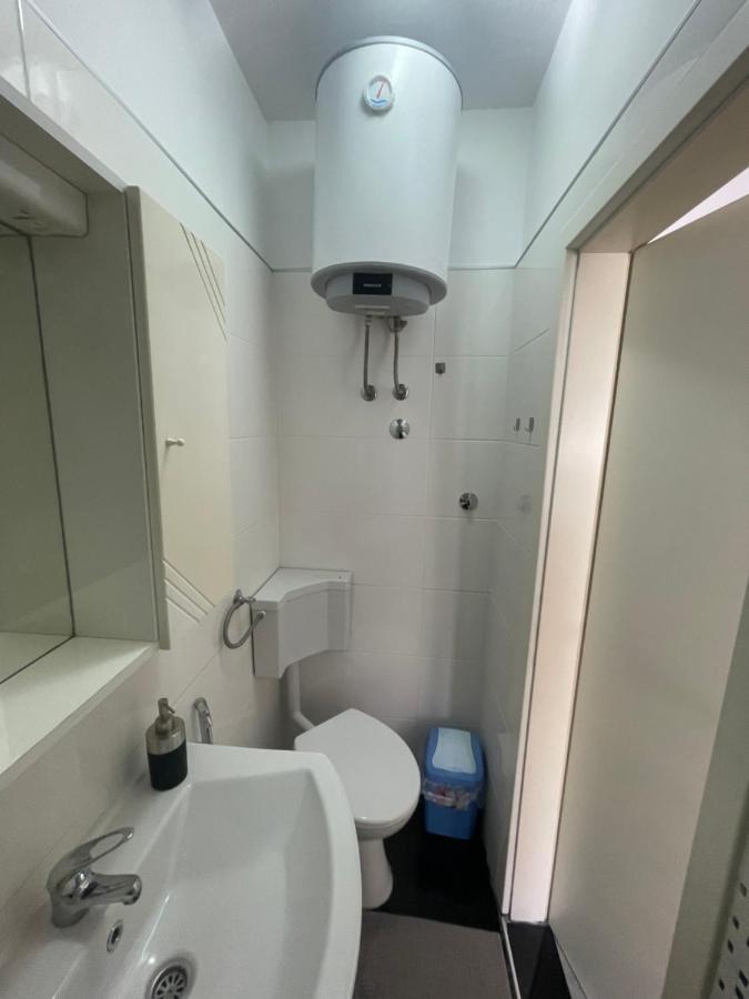 זניקה Studio Apartman Centar מראה חיצוני תמונה